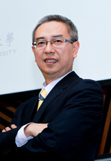 Dr Michael Kwong