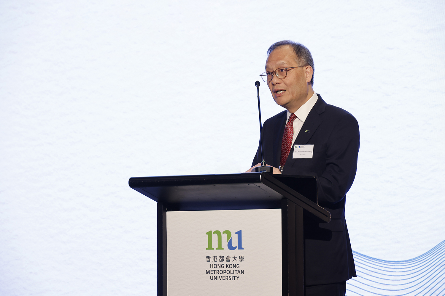 HKMU President Prof. Paul Lam Kwan-sing says that the University will draw on the experience of many successful “Universities of Applied Sciences” in Europe to play an important role in nurturing talent for Hong Kong.