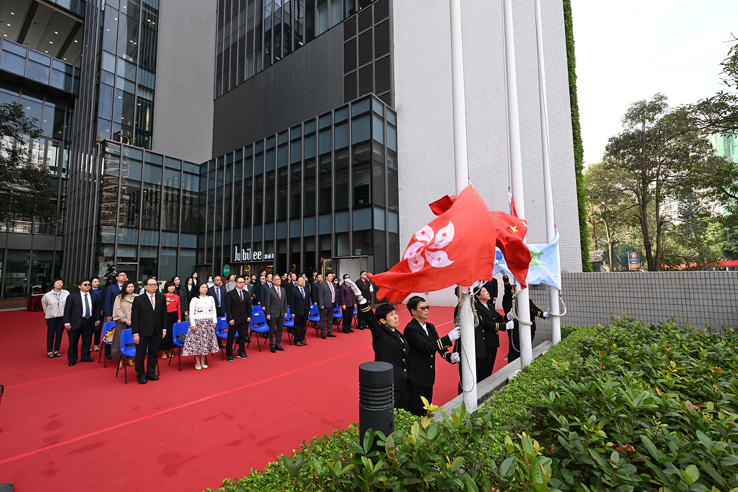 HKMU holds a flag-raising ceremony on New Year