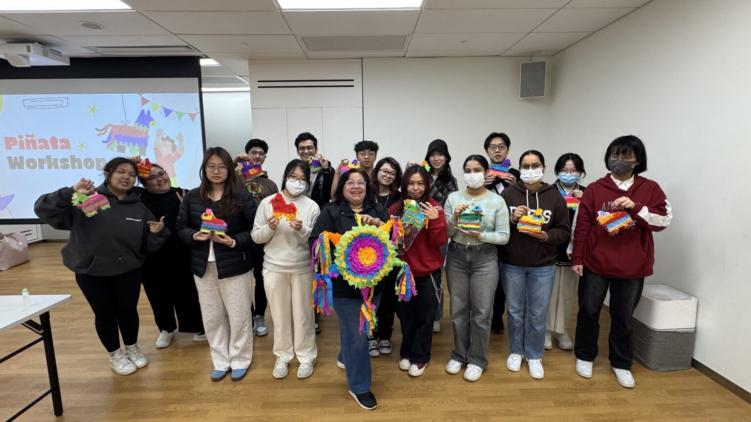 20251128 Piñata Workshop 2