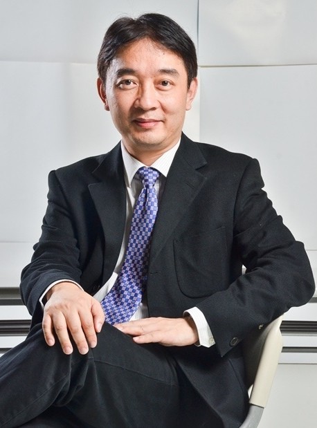 professor hwang