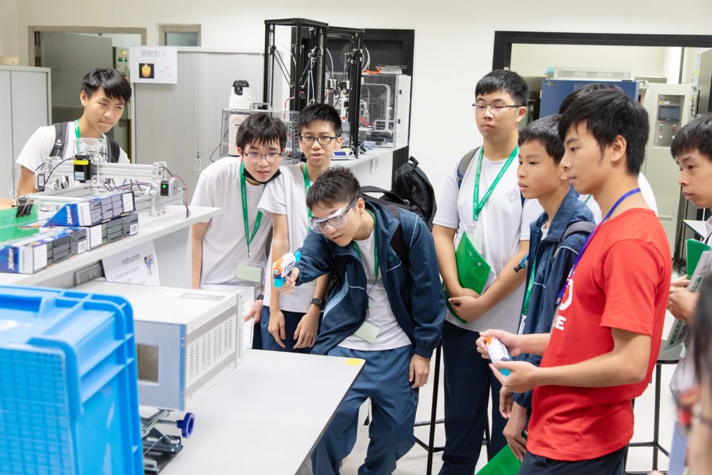 17_OpenDay2019_day1_219_new