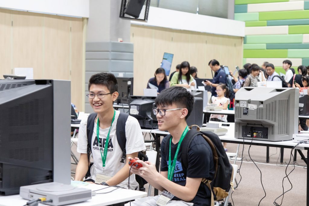 25_OpenDay2019_day2_880_new